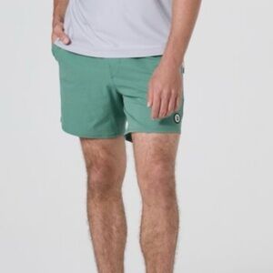 Vuori Maverick Volley shorts